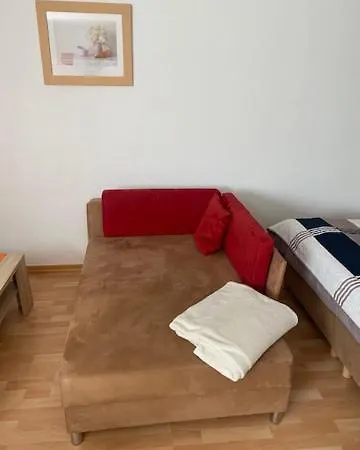 Leon Apartment Dusseldorf